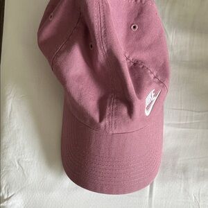 Nike Rose Pink Cap